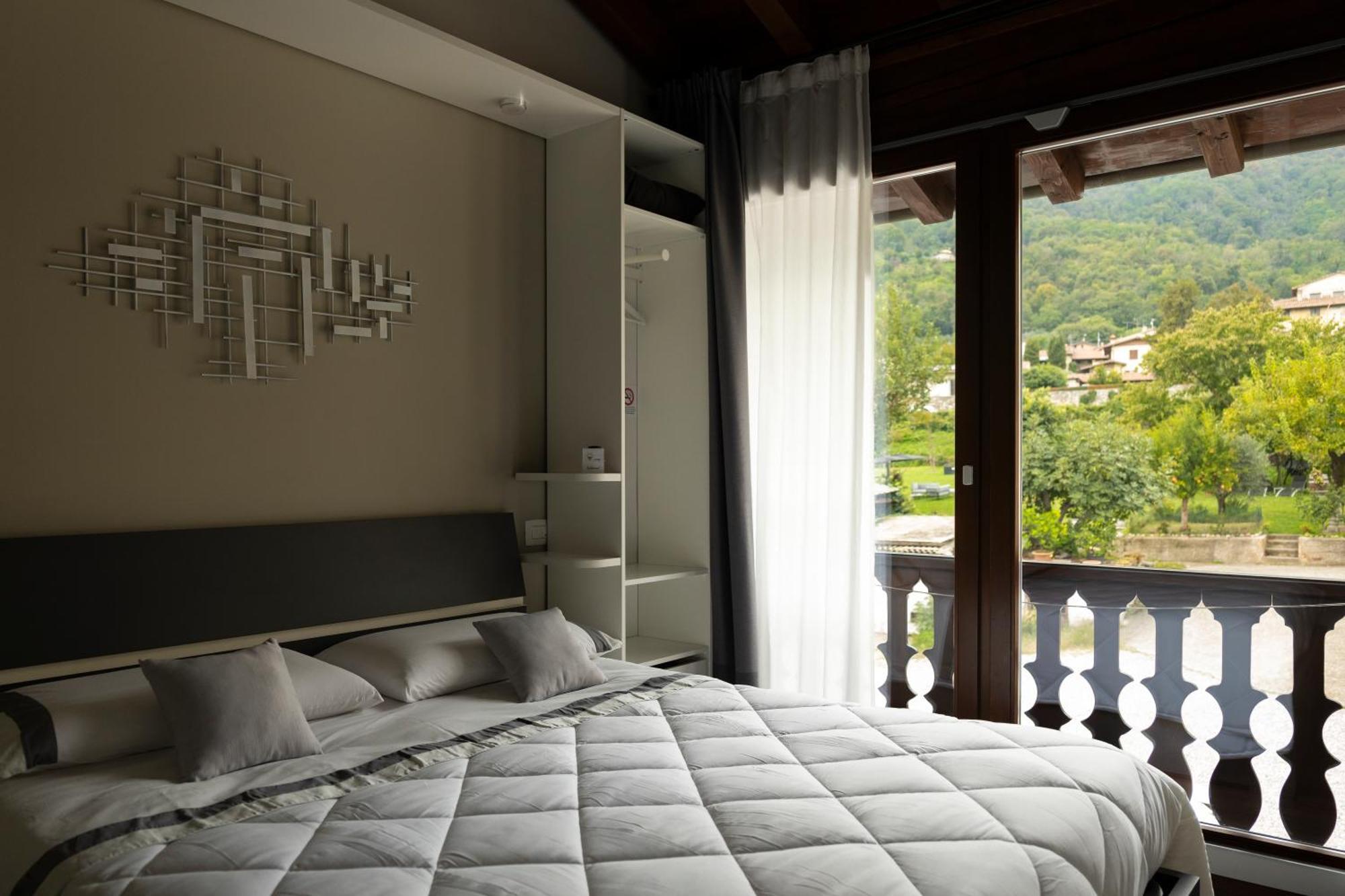 La Terrazza Sulle Vigne B&B Corte Franca Zewnętrze zdjęcie