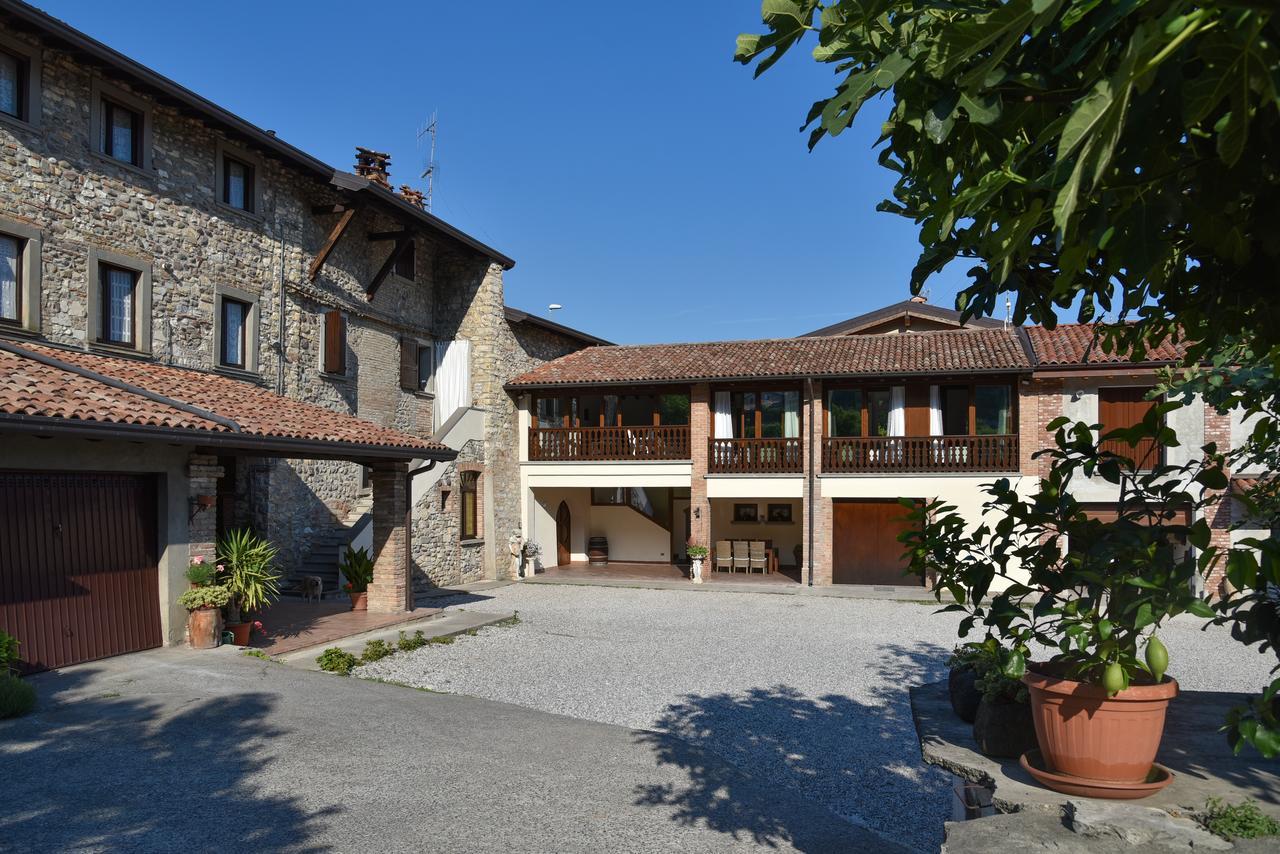 La Terrazza Sulle Vigne B&B Corte Franca Zewnętrze zdjęcie